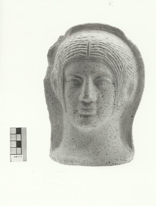 offerente "velato capite" (testa, Invernizzi T 5 - 6, terrecotte votive) (inizio III a.C)