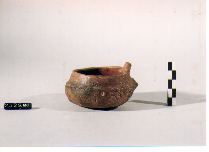 TAZZA - CULTURA TOMBE A FOSSA (SECC. IX/VIII A.C)