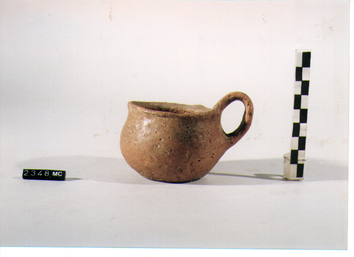 TAZZA - CULTURA TOMBE A FOSSA (SECC. IX/VIII A.C)