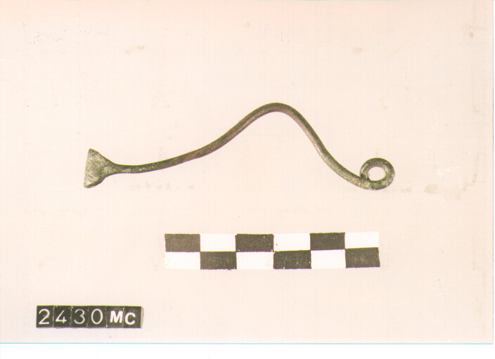 fibula/ frammento - CULTURA TOMBE A FOSSA (SECC. IX/VIII A.C)
