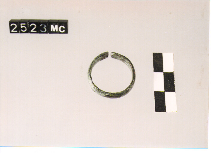 ANELLO DIGITALE - CULTURA TOMBE A FOSSA (SECC. IX/VIII A.C)