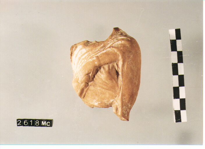 Statuetta/ frammento (fine/inizio secc. V/ IV a.C)