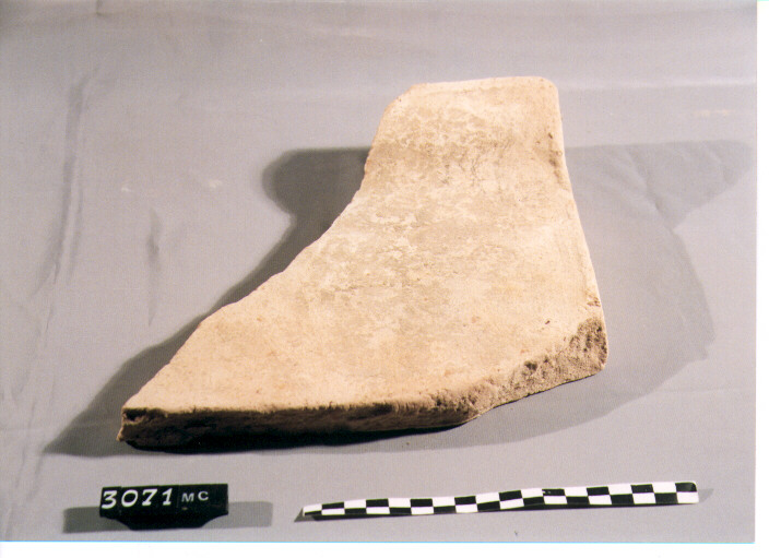 tegola/ frammento (secc. IV/ III a.C)