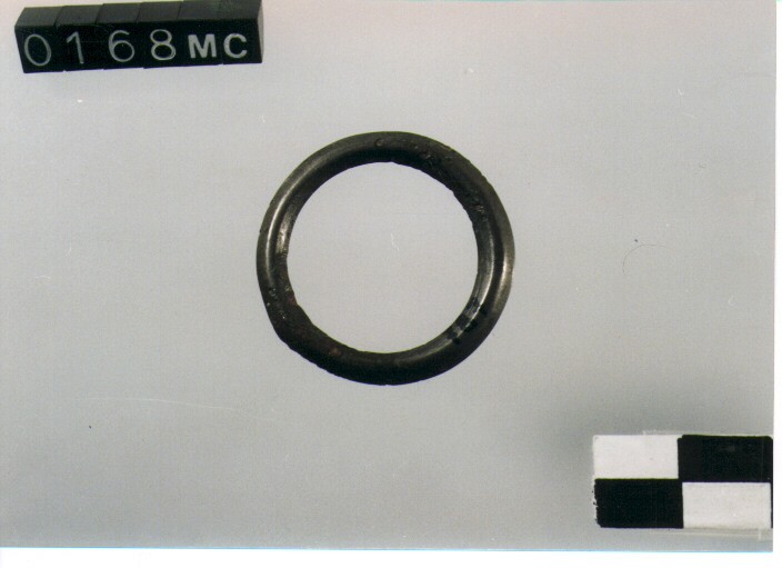 ANELLO - CULTURA TOMBE A FOSSA (SECC. IX/VIII A.C)