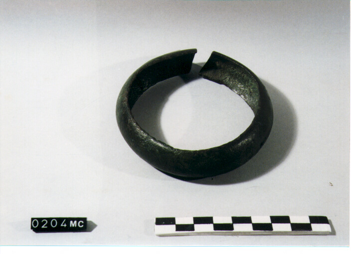 BRACCIALE - CULTURA TOMBE A FOSSA (SECC. IX/VIII A.C)