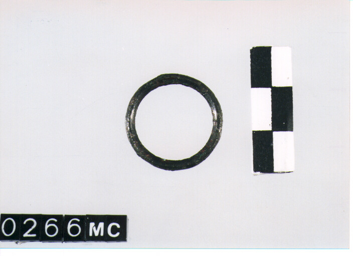 ANELLO - CULTURA TOMBE A FOSSA (SECC. IX/VIII A.C)