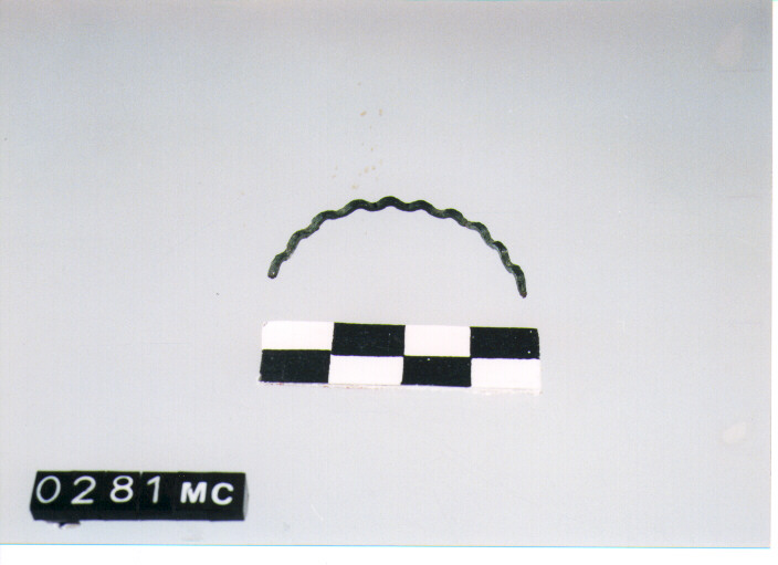 armilla/ frammento - CULTURA TOMBE A FOSSA (SECC. IX/VIII A.C)