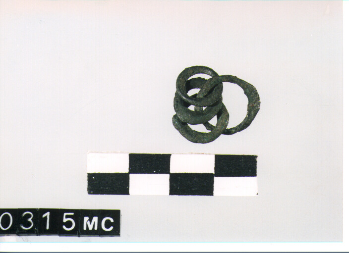 ANELLINI, TIPO TORANO - CULTURA TOMBE A FOSSA (SECC. IX/VIII A.C)