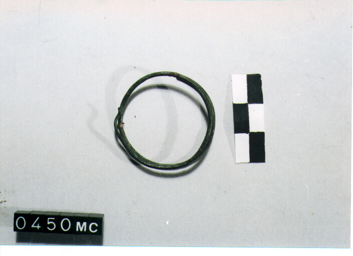 orecchino a spirale - CULTURA TOMBE A FOSSA (SECC. IX/VIII A.C)