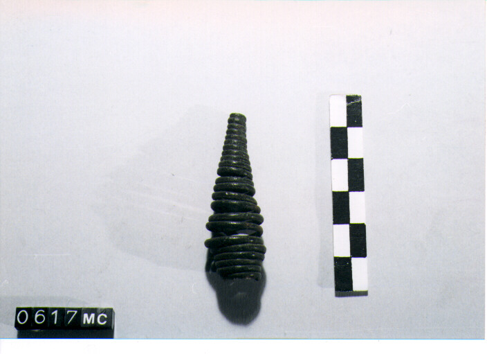 SPIRALE - CULTURA TOMBE A FOSSA (SECC. IX/VIII A.C)