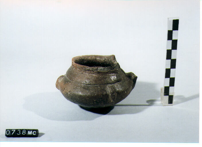 TAZZA - CULTURA TOMBE A FOSSA (SECC. IX/VIII A.C)