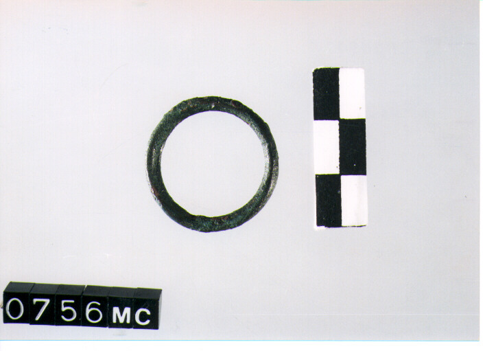 ANELLO - CULTURA TOMBE A FOSSA (SECC. IX/VIII A.C)