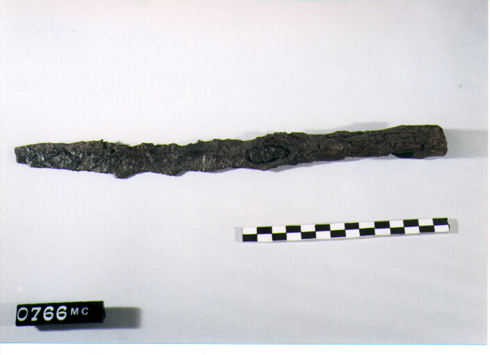 PUNTA DI LANCIA - CULTURA TOMBE A FOSSA (SECC. IX/VIII A.C)