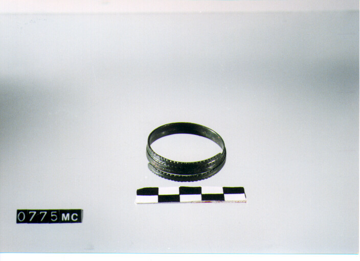 ARMILLA, DE LA GENIERE, TIPO TORANO - CULTURA TOMBE A FOSSA (SECC. IX/VIII A.C)