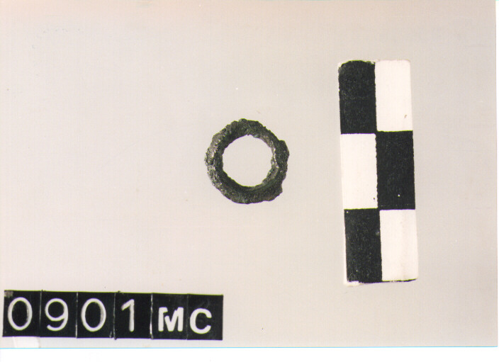 ANELLINO - CULTURA TOMBE A FOSSA (SECC. IX/VIII A.C)