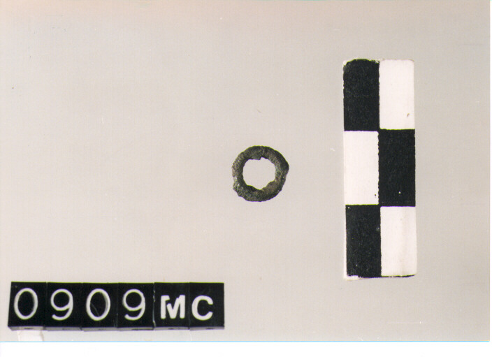 ANELLINO - CULTURA TOMBE A FOSSA (SECC. IX/VIII A.C)