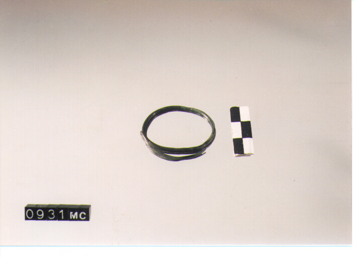 ARMILLA - CULTURA TOMBE A FOSSA (SECC. IX/VIII A.C)