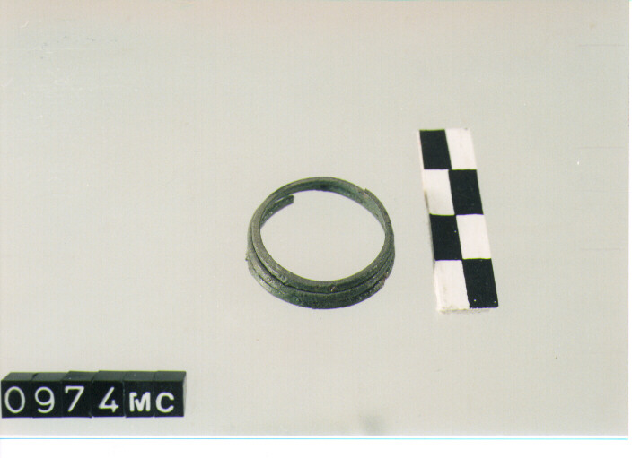 SPIRALE - CULTURA TOMBE A FOSSA (SECC. IX/VIII A.C)