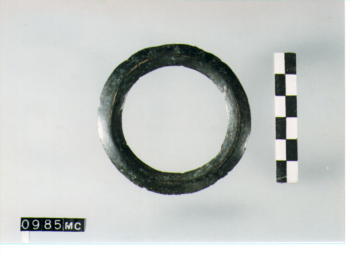 ANELLO DA SOSPENSIONE - CULTURA TOMBE A FOSSA (secc. IX/ VIII a.C)