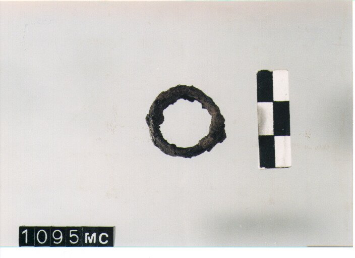 ANELLO DIGITALE - CULTURA TOMBE A FOSSA (SECC. IX/VIII A.C)