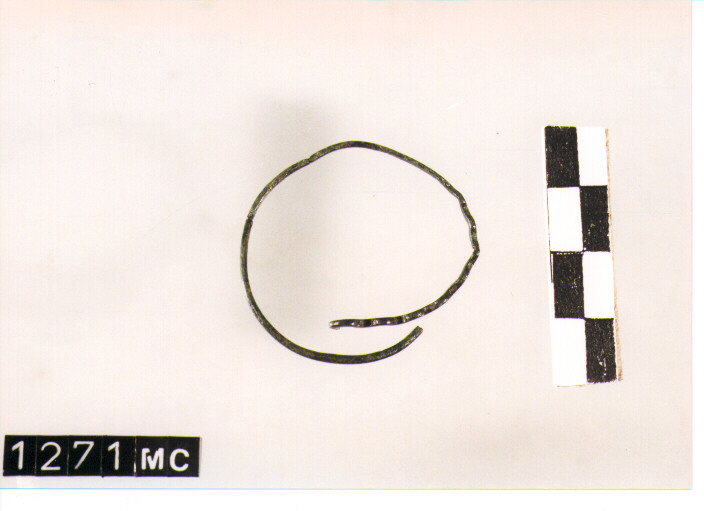 orecchino a spirale - CULTURA TOMBE A FOSSA (SECC. IX/VIII A.C)