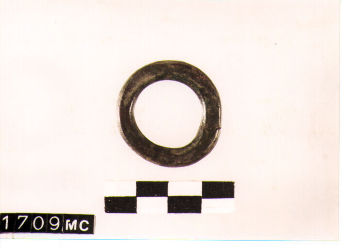 ANELLO DA SOSPENSIONE - CULTURA TOMBE A FOSSA (SECC. IX/VIII A.C)