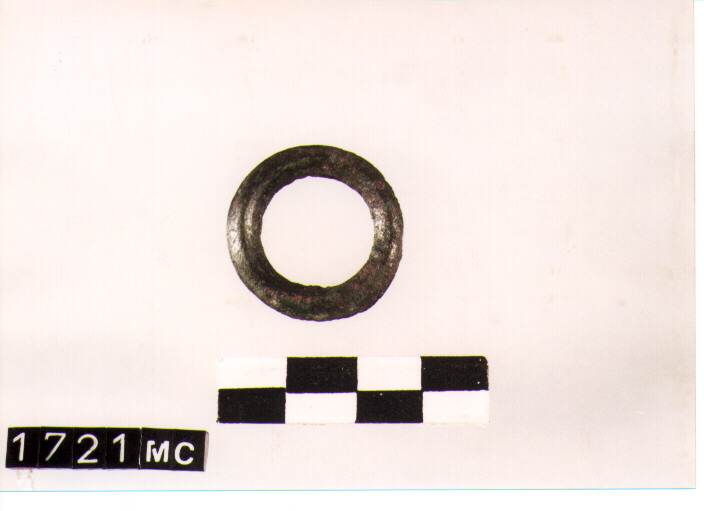 ANELLO DA SOSPENSIONE - CULTURA TOMBE A FOSSA (SECC. IX/VIII A.C)