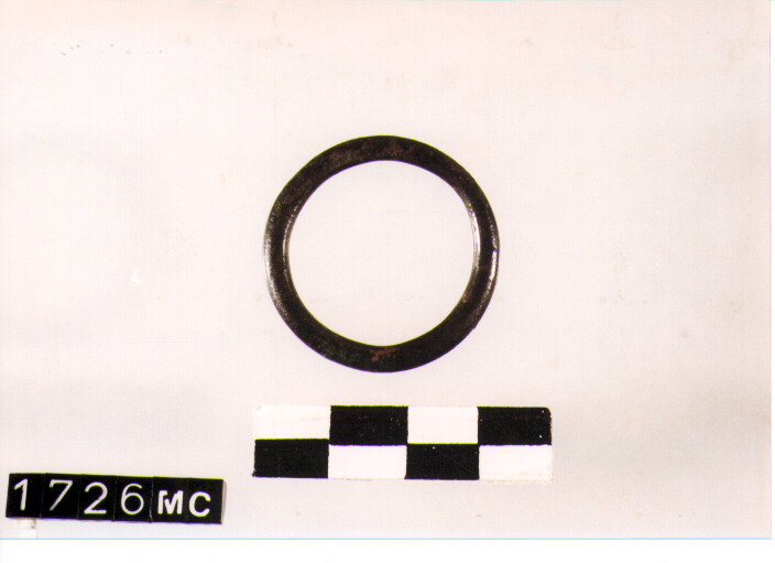 ANELLO DA SOSPENSIONE - CULTURA TOMBE A FOSSA (SECC. IX/VIII A.C)