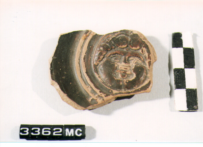 piatto/ fondo - AMBITO LOCALE (sec. III a.C)