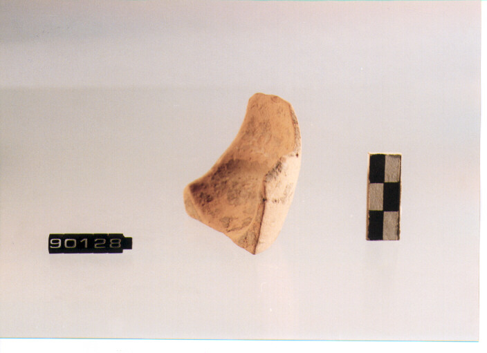 olpe/ fondo (SEC. VI A.C)