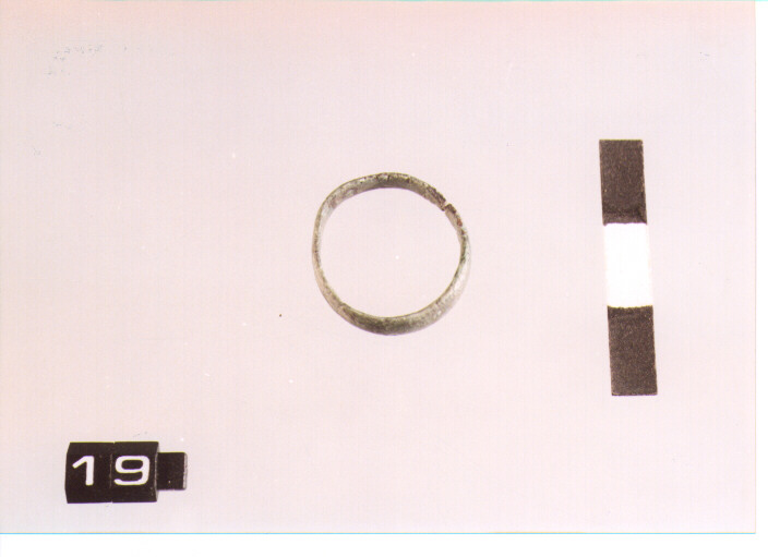 ANELLO (SECC. IX/ VIII A.C)