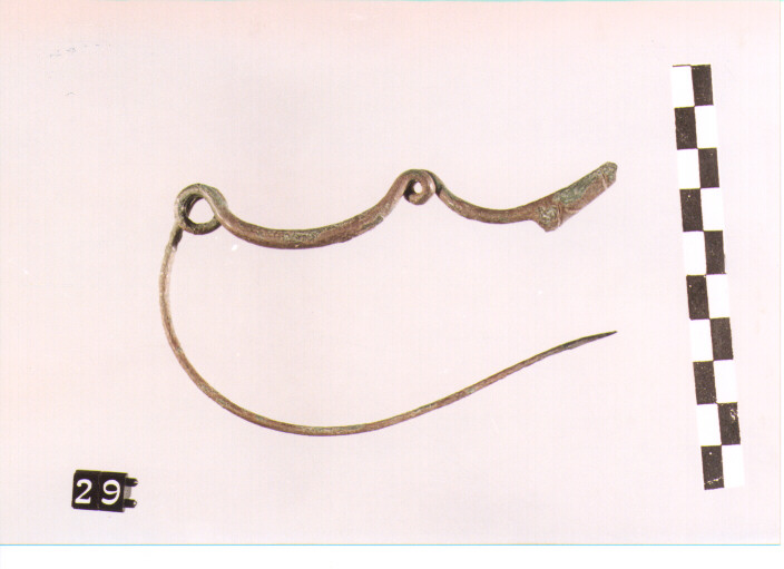 FIBULA SERPEGGIANTE (SECC. IX/VIII A.C)