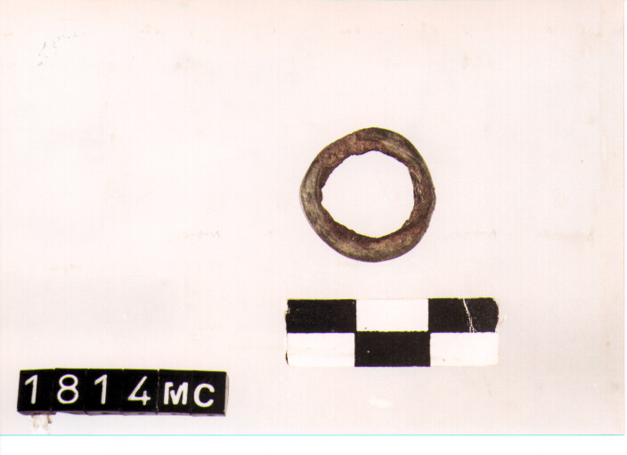 ANELLINO - CULTURA TOMBE A FOSSA (SECC. IX/VIII A.C)