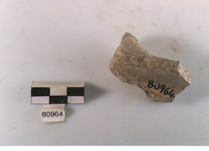 ansa a maniglia, anse a maniglia, Archi (BF/ prima età del Ferro)