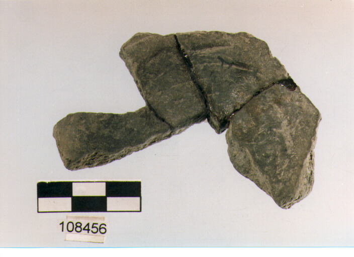 fondo concavo, fondi tipo 2, Grotta Sant'Angelo (età del bronzo)