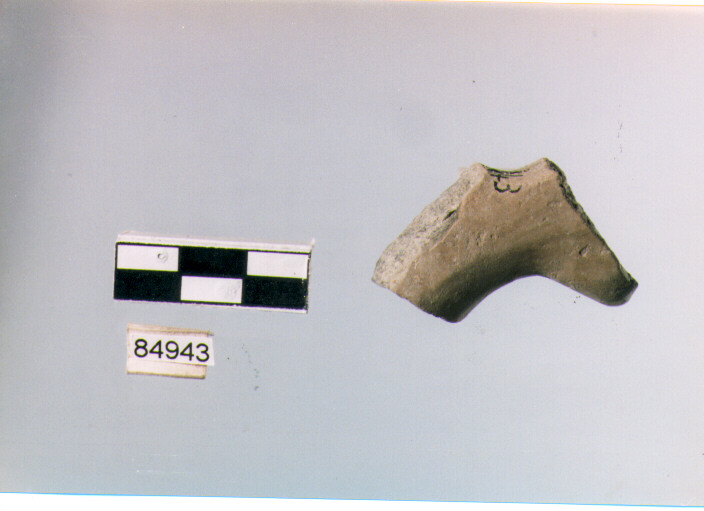 sopraelevazione a nastro, sopraelevazioni a nastro, tipo 1, Archi (età del bronzo medio)