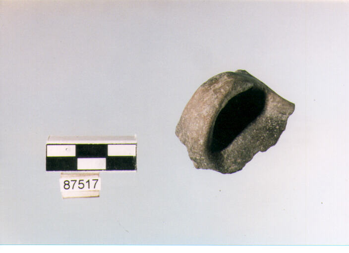 tazza a corpo arrotondato, tazze, tipo 1, Archi (BF/ prima età del Ferro)