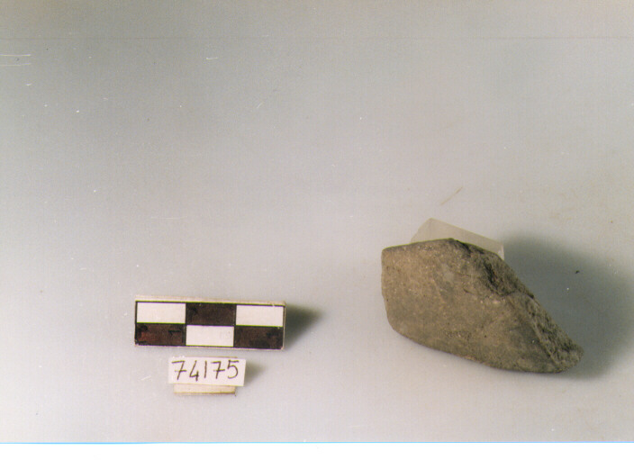 orlo, tipo E12 Ripoli - neolitico finale-Ripoli I (IV MILLENNIO a.C)