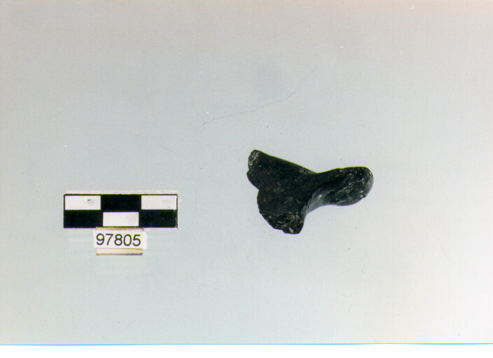 ansa a maniglia, anse a maniglia tipo 2, Trasacco (età del bronzo medio)