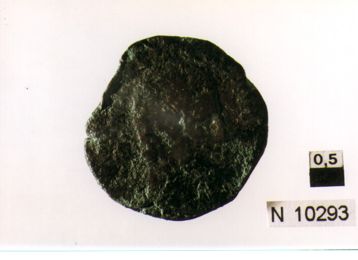 R/ testa nuda a destra; V/ lettere nel campo (moneta, asse) (secc. I a.C./ I d.C)