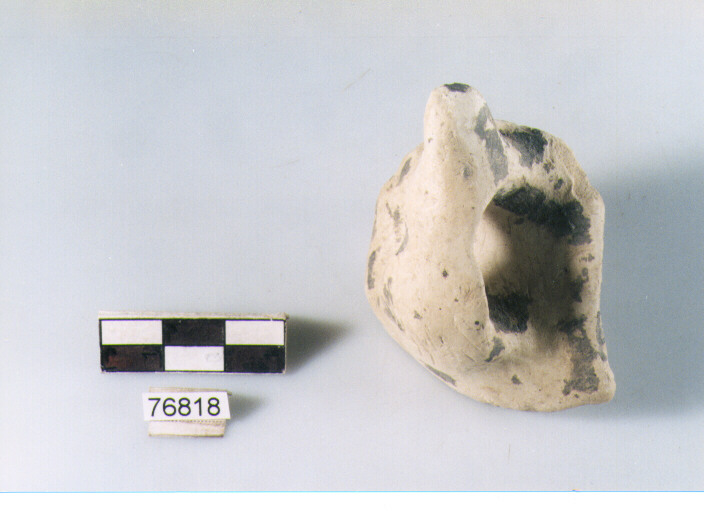 ansa ad anello, tipo A4b Ripoli - neolitico finale-Ripoli I (IV MILLENNIO a.C)