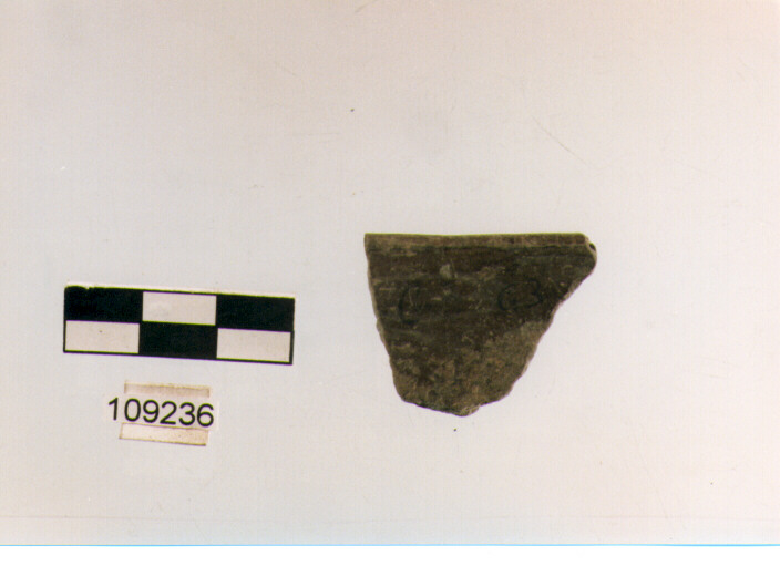 vaso/ orlo (età del bronzo)