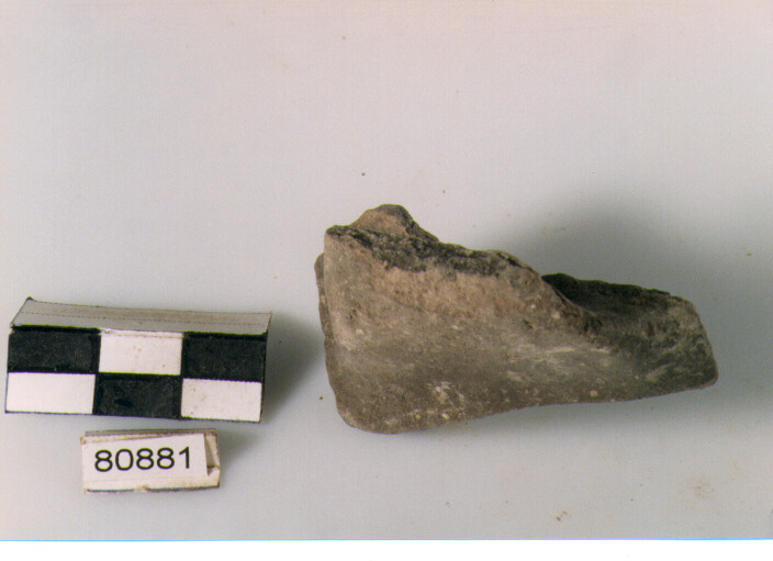 ansa verticale a nastro, anse a nastro, tipo 1 varietà A, Archi (BF/ prima età del Ferro)