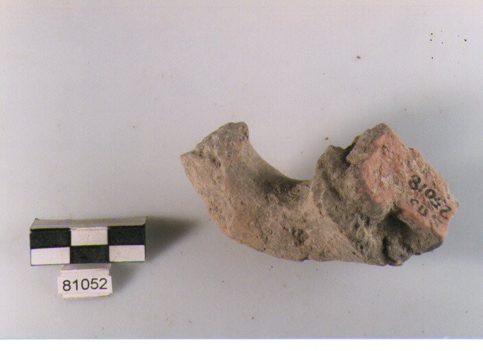 ansa a maniglia, anse a maniglia, Archi (BF/ prima età del Ferro)