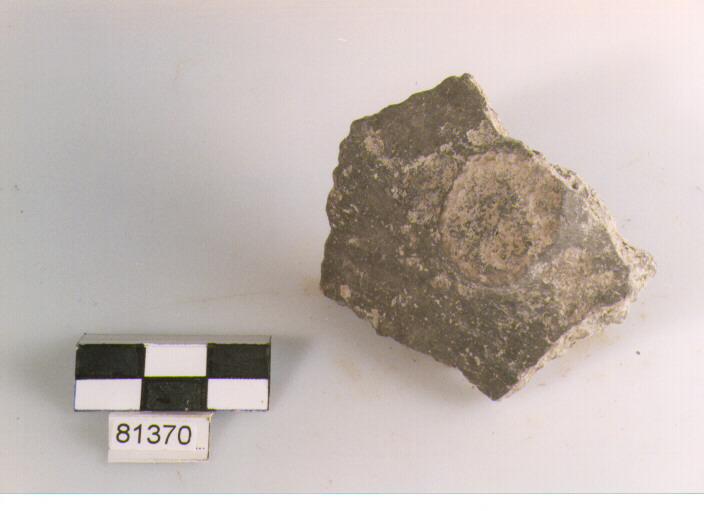 parete, pareti con attacchi d'ansa orizzontali,Archi (BF/ prima età del Ferro)