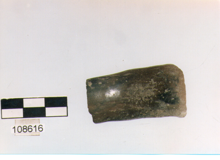 ansa verticale a nastro, anse verticali tipo 2, Grotta Sant'Angelo (età del bronzo)