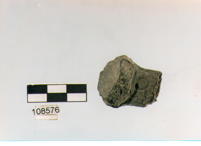 ansa verticale a nastro, anse verticali tipo 2, Grotta Sant'Angelo (età del bronzo)