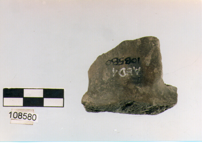 ansa verticale a nastro, anse verticali tipo 2, Grotta Sant'Angelo (età del bronzo)