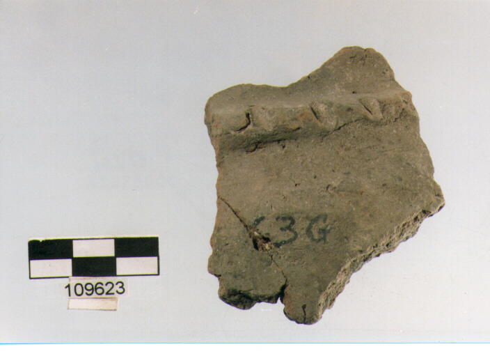 cordone liscio orizzontale, cordoni, tipo 4, Grotta Sant'Angelo (età del bronzo)