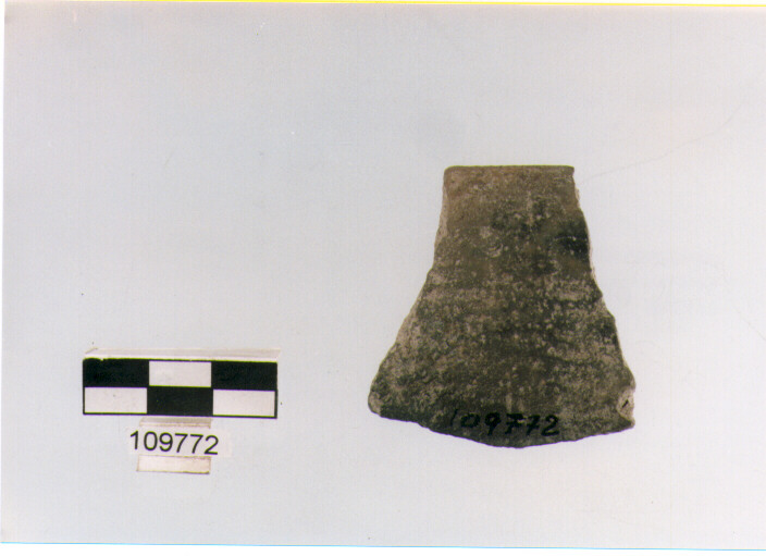 scodella ad orlo rientrante, scodelle, tipo 9C, Grotta Sant'Angelo (età del bronzo)